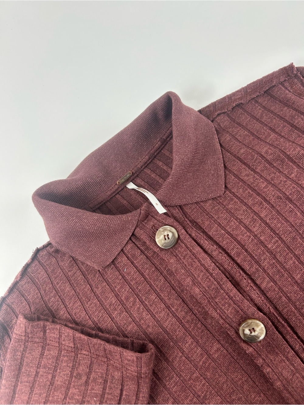 Free People WMNS SZ S Maroon Ribbed Heart Strings Short Sleeve Fray Hem Polo